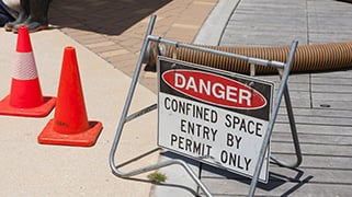 Confined Spaces: Entry Team Training - Maintenance Activities online safety training