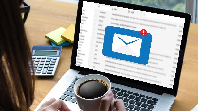 Email and Text Etiquette - Supervisors and Managers online training course