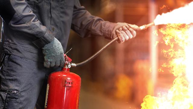 Fire Extinguisher (CAN) - Equipment Operators online training course
