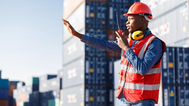 Heavy Construction Safety Association of Saskatchewan (HCSAS) Workzone Flagperson Training online safety training
