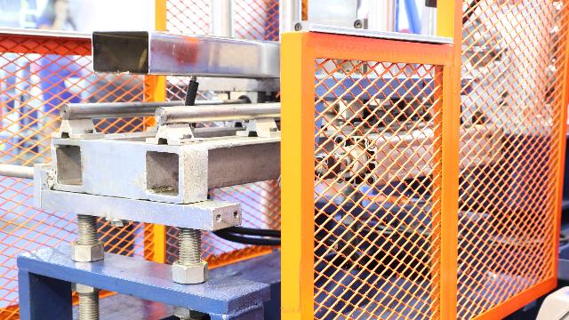 Machine Guarding (CAN) - Equipment Operators online training course