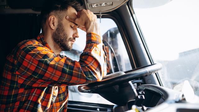 Preventing and Managing Fatigue… for CMV Drivers - Drivers and Fleet online training course