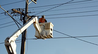 Vehicle Mounted Aerial Lift (Bucket Truck) - Operator Safety (OSHA) - Equipment Operators online training course for US (OSHA)